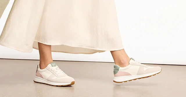How to Style Sneakers with Dresses: 7 Foolproof Styles | TOMS TOMS.com How to Style Sneakers with Dresses: 7 Foolproof Styles | TOMS TOMS.com