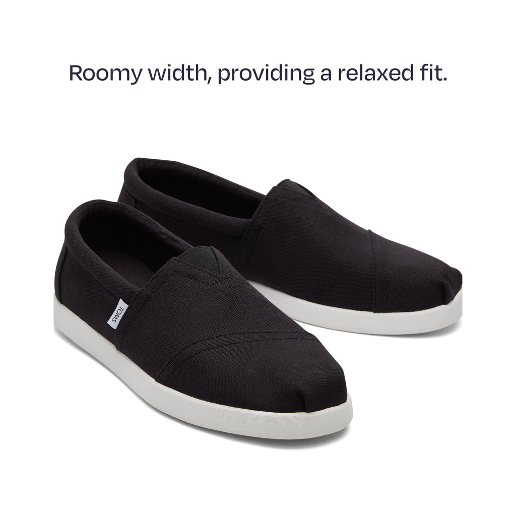 alp fwd close up pair shot - roomy width, providing a relaxed fit
