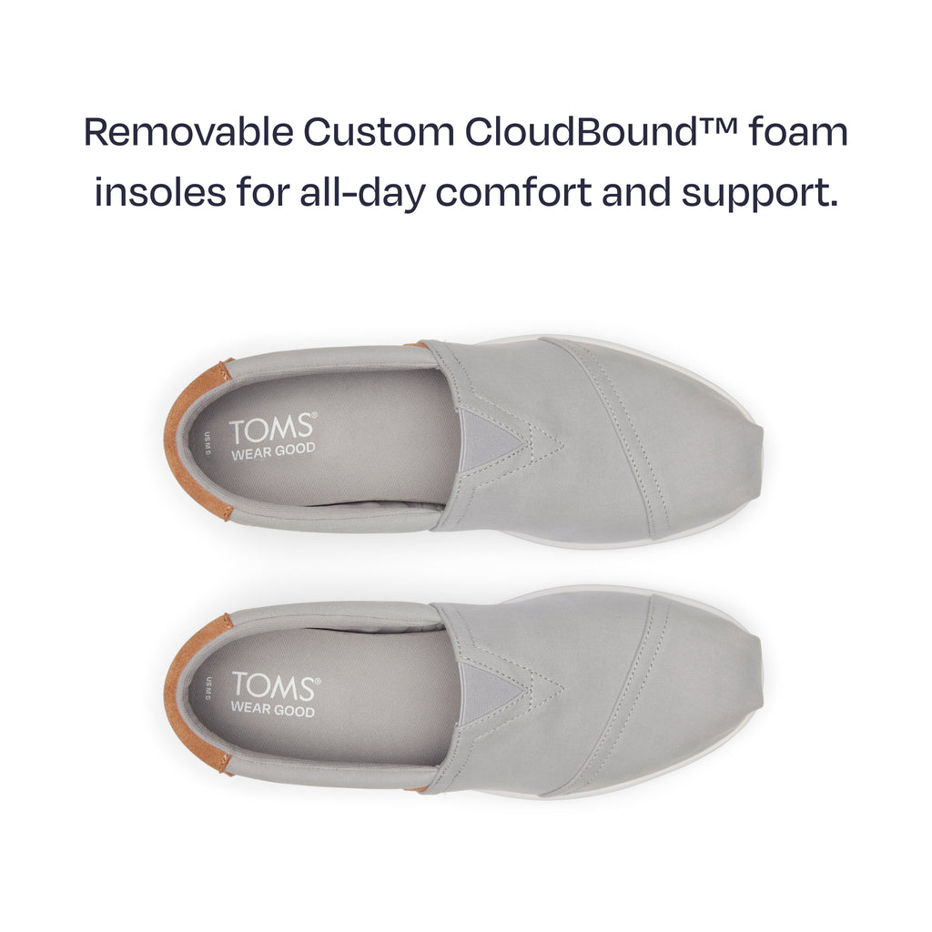 alp fwd top down detailed pair shot - features removable custom cloudbound foam insoles for all-day comfort and support
