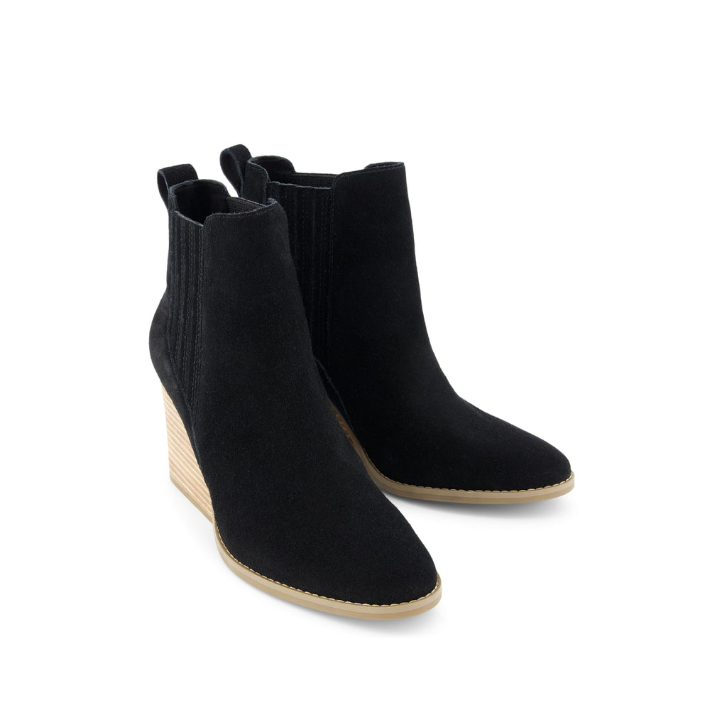 Noa Black Suede Boot Front View