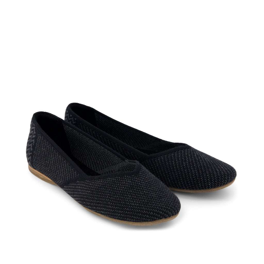 Gemma Flat - Black Engineered Knit Front View