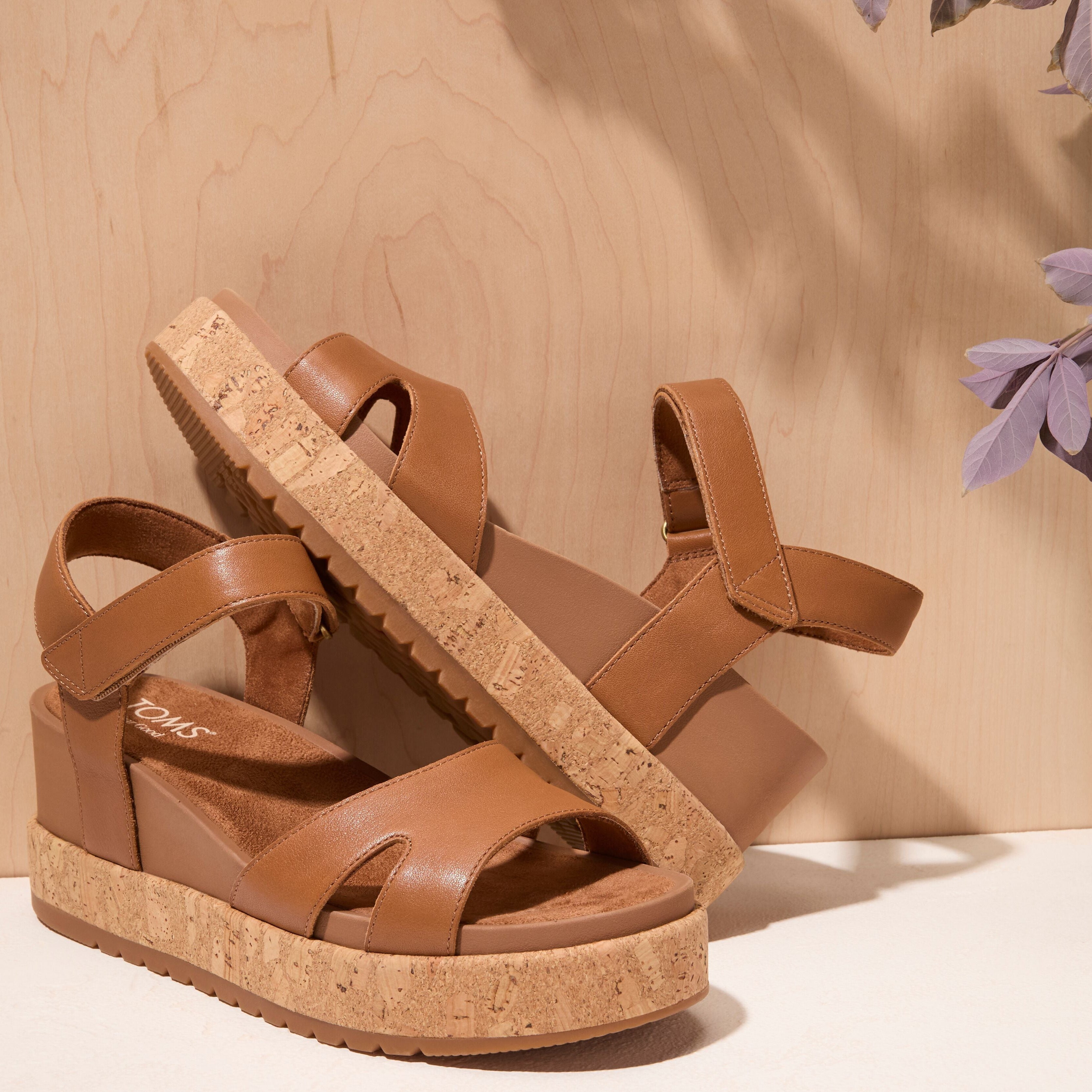 Womens Alana Wedge Sandal Brown Leather – TOMS.com