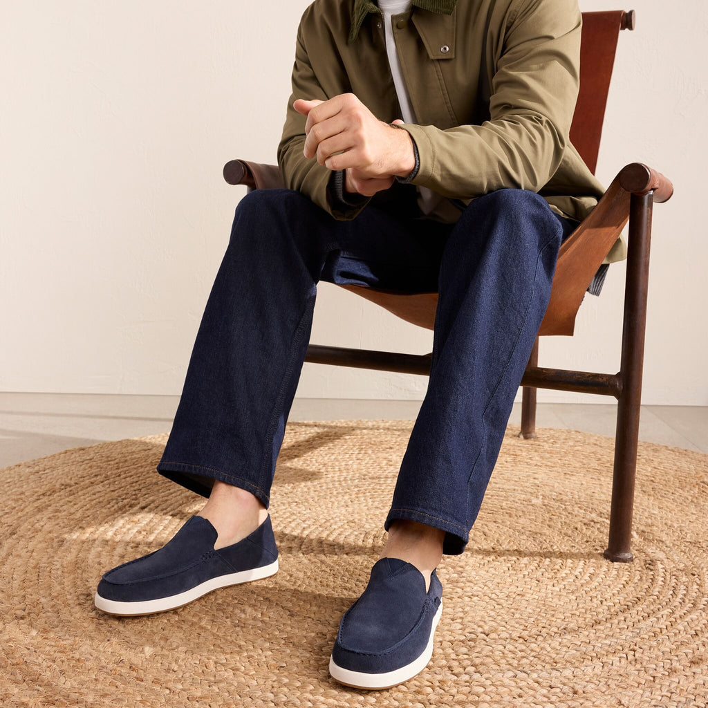 On model image of the navy suede Alonso loafer