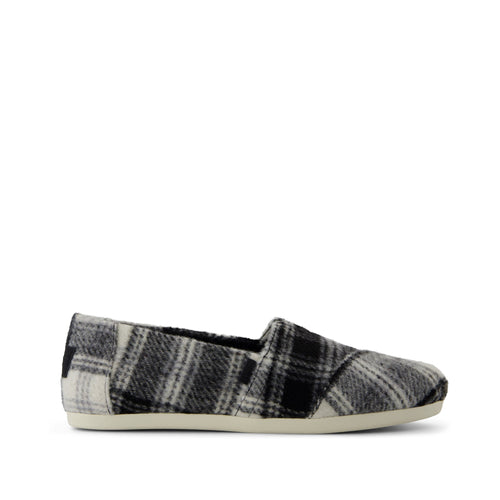 Alpargata Classic - Black Cozy Plaid Side View