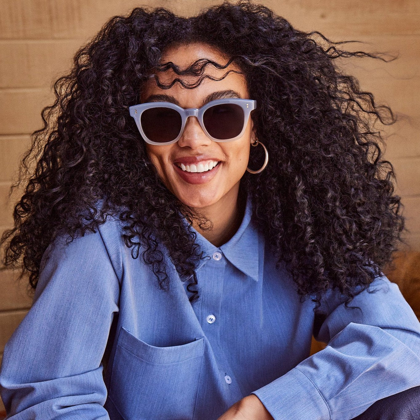 Unisex Rome Blue Grey Sunglass – TOMS.com