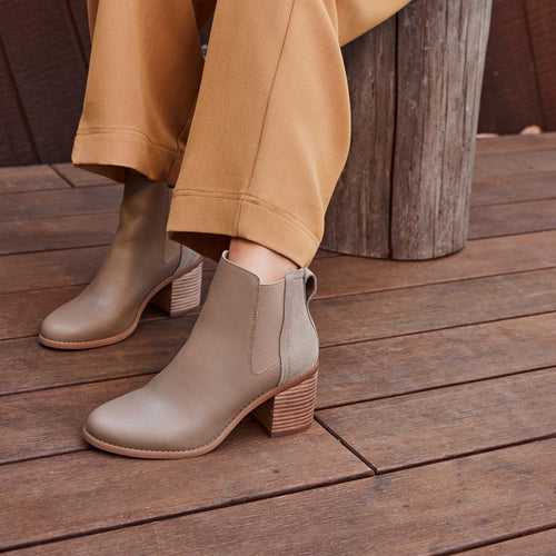 evelyn chelsea block heel boot in dune leather and suede up close on model detail shot