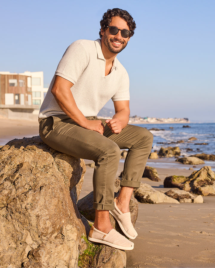 Men's Alp FWD in Natural Stitched Stripes shown.