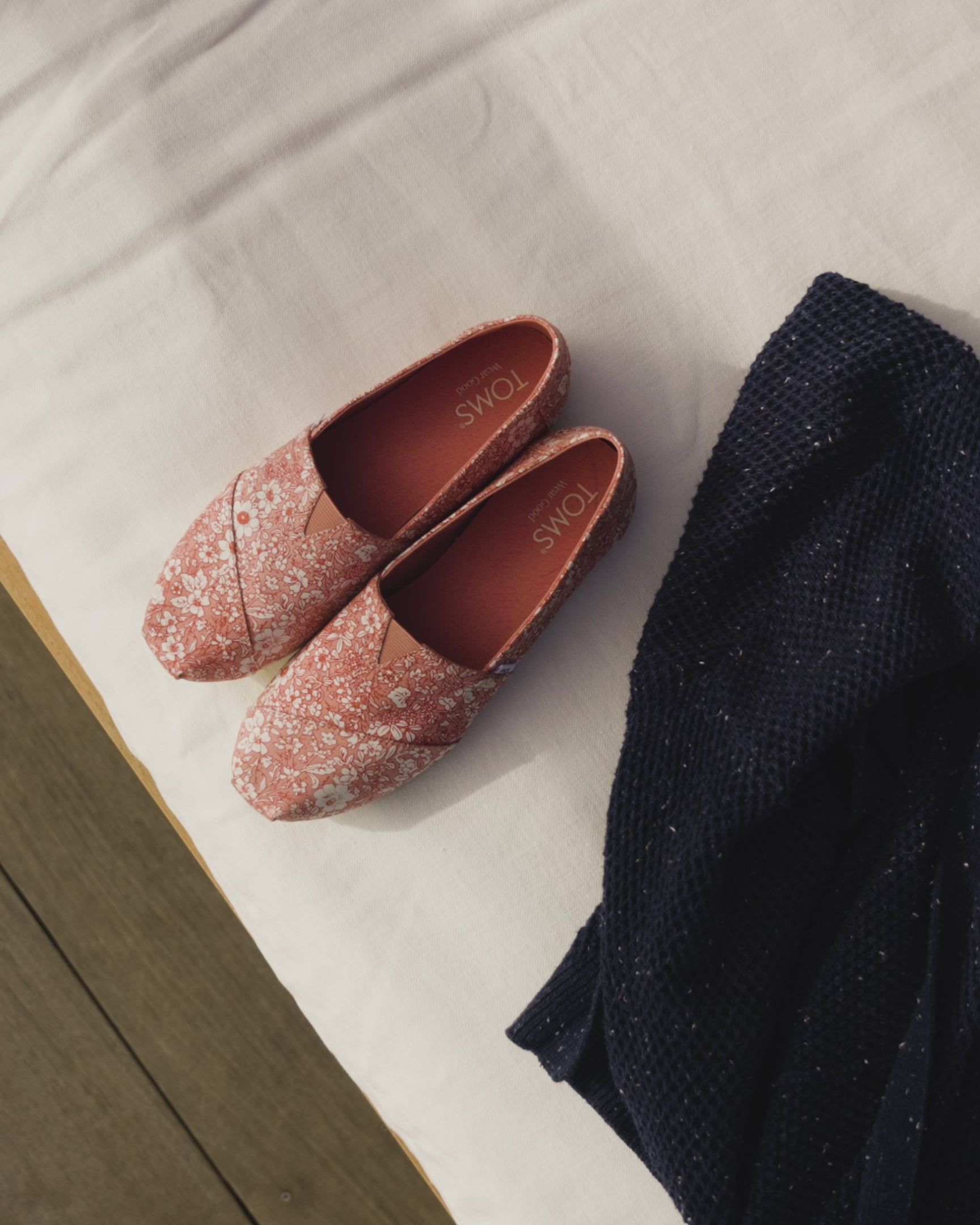 alpargata classic bloom floral archive print up close detail shots