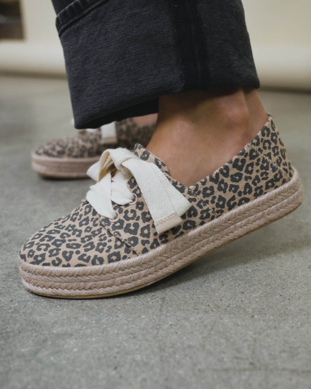 carolina lace up in leopard on model video