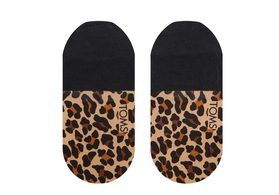 Ultimate No Show Socks Leopard Additional View 2