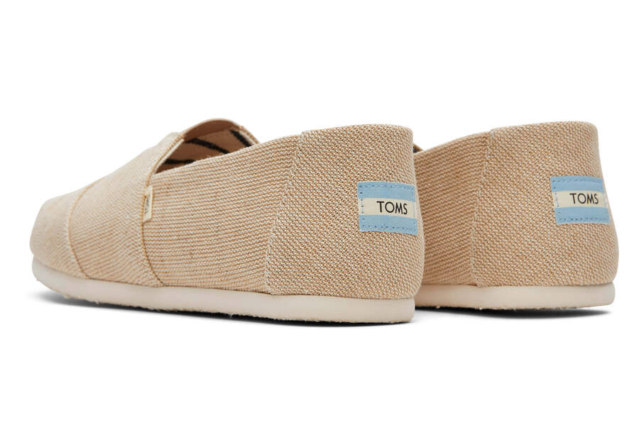 Natural Heritage Canvas Men's Classics Venice Collection Back View Opens in a modal