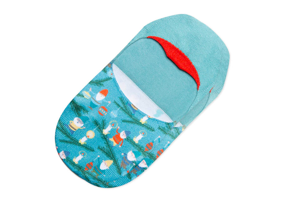 Ultimate No Show Socks Holiday Gnomes Front View
