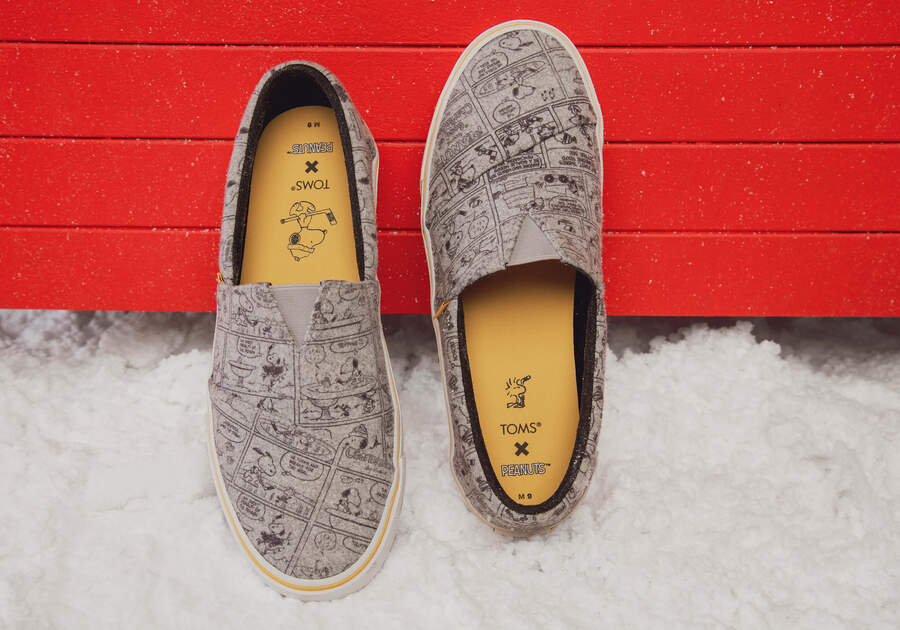 TOMS X Peanuts® Fenix Additional View 2 Opens in a modal