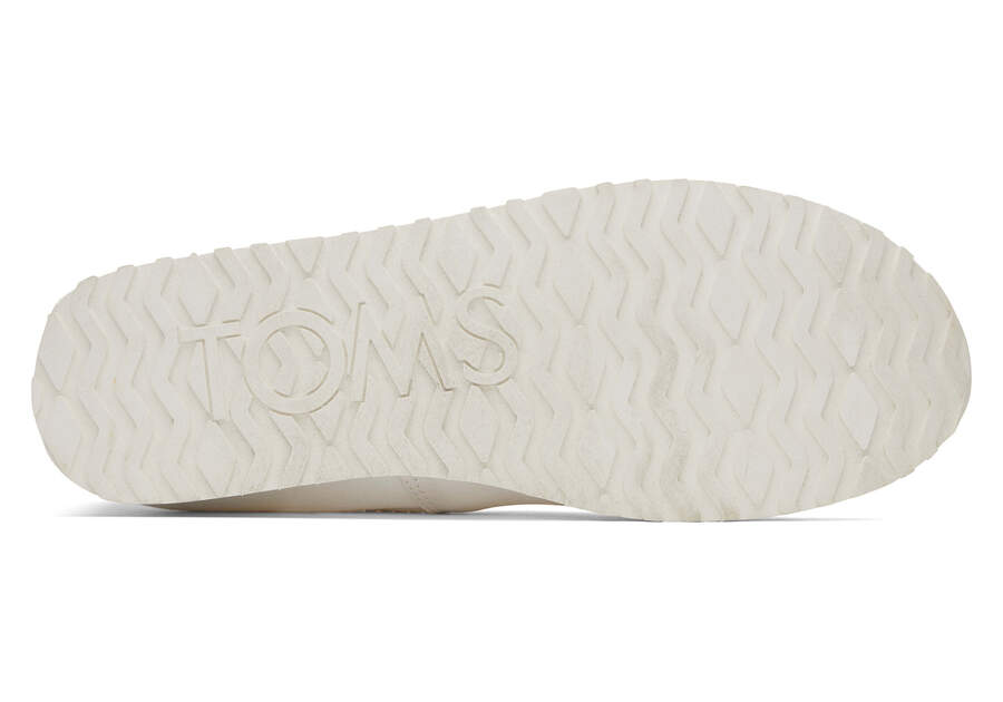 Resident Bottom Sole View