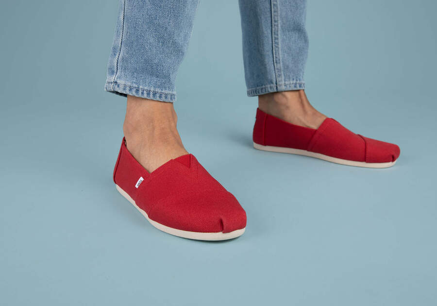 Where Can Find Toms Shoes?