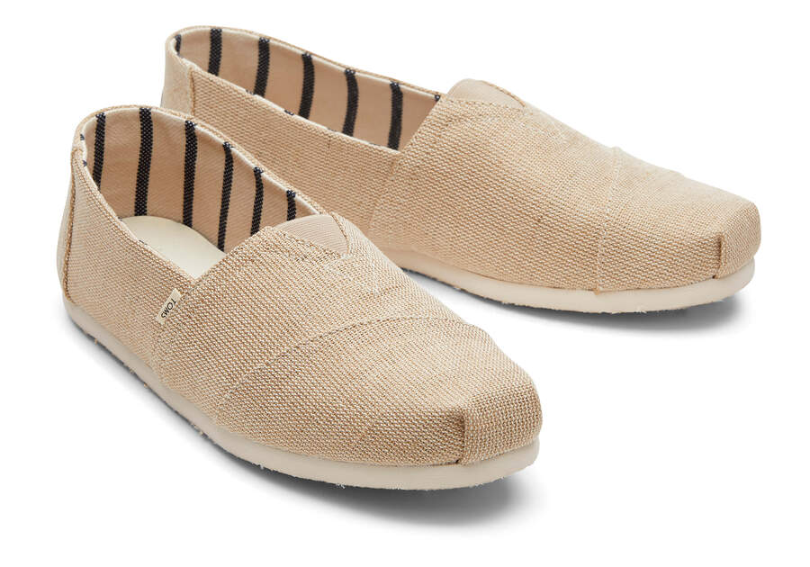 Natural Heritage Canvas Men's Classics Venice Collection Front View Opens in a modal