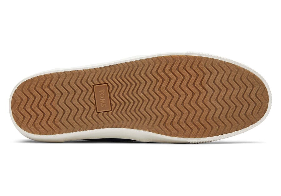 Carlo Sneaker Bottom Sole View Opens in a modal