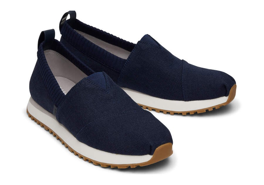 Resident 2.0 Navy Heritage Canvas Sneaker Front View Opens in a modal