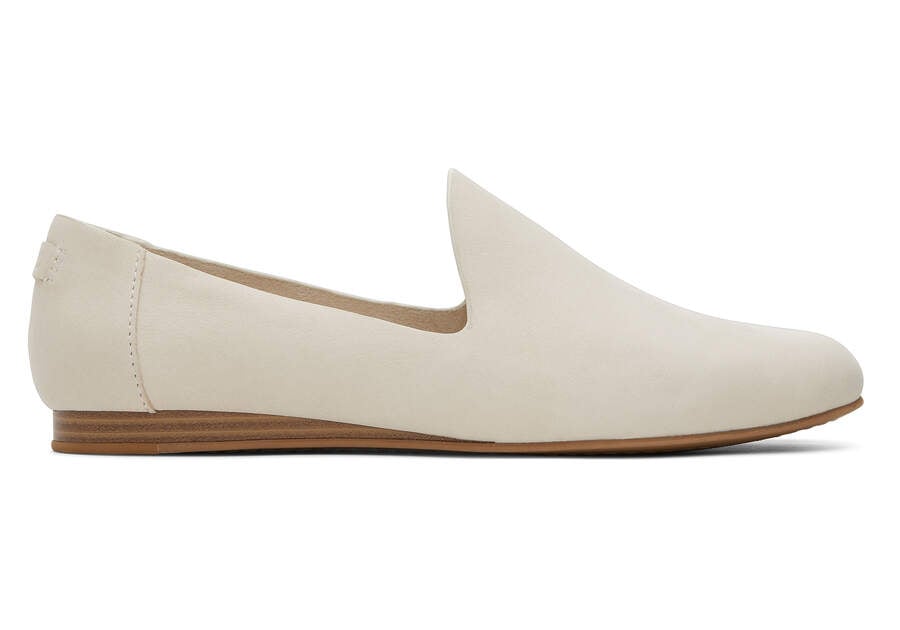 Darcy Cream Leather Flat Side View