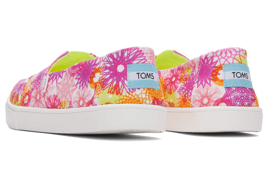 TOMS x Spirograph Cupsole Back View